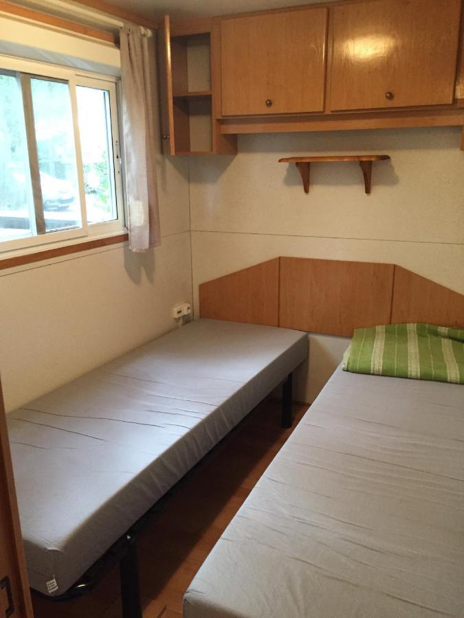 Mobil-Home 4-6 Personnes Saint-Julien-En-Born Exteriér fotografie